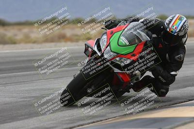 media/Sep-21-2025-Race Pace (Sun) [[98bf33ef95]]/Non Verified/3-Turn 15 Inside (9am)/